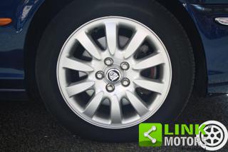 JAGUAR X-Type usata, con Fari Xenon