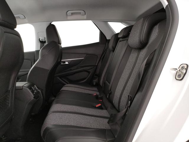 PEUGEOT 3008 usata, con Sistema di navigazione
