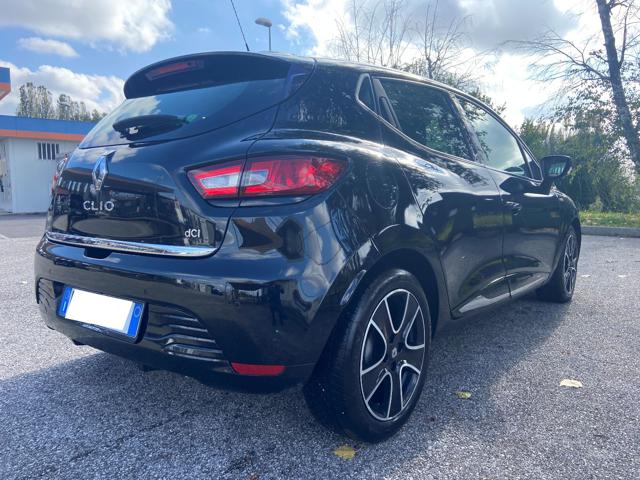 RENAULT Clio usata, con Alzacristalli elettrici