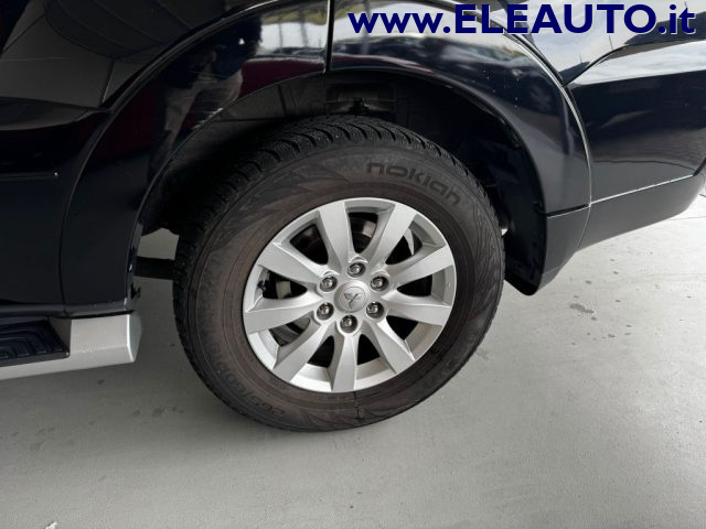 MITSUBISHI Pajero usata, con Chiusura centralizzata
