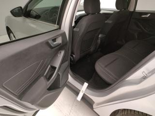 FORD Focus usata, con Sistema di parcheggio automatico