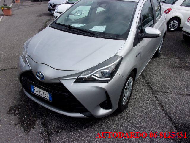 TOYOTA Yaris usata, con Autoradio