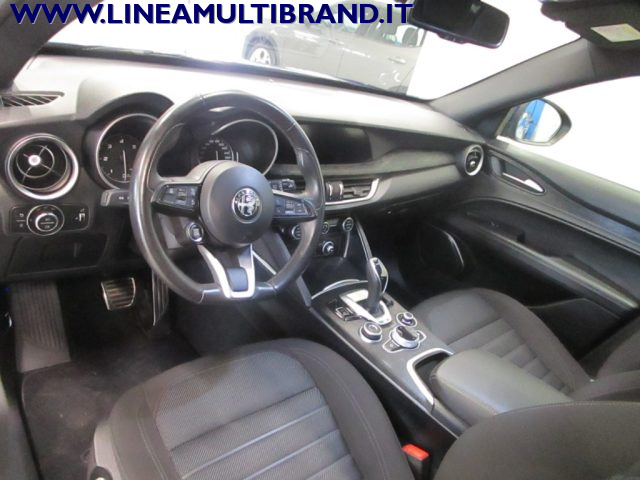 ALFA ROMEO Stelvio usata, con Volante multifunzione