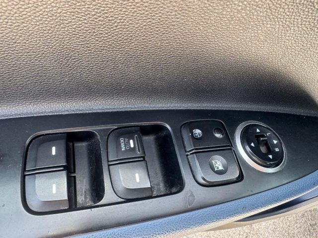HYUNDAI i10 usata, con Controllo trazione