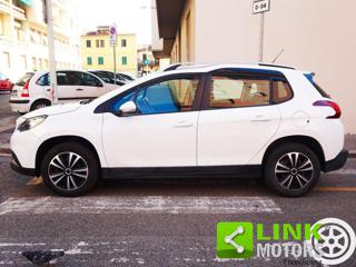 PEUGEOT 2008 usata, con Airbag