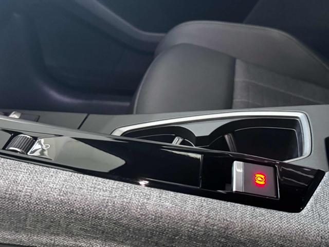 PEUGEOT 3008 usata 18