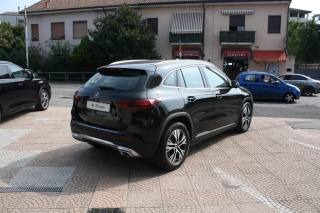 MERCEDES-BENZ GLA 180 usata, con Autoradio