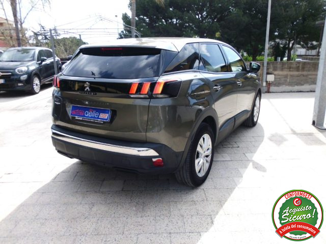 PEUGEOT 3008 usata, con Boardcomputer