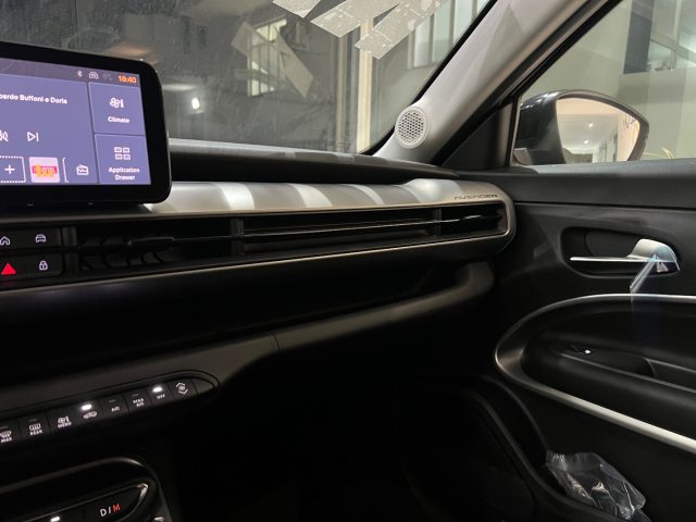 JEEP Avenger usata, con Luci diurne