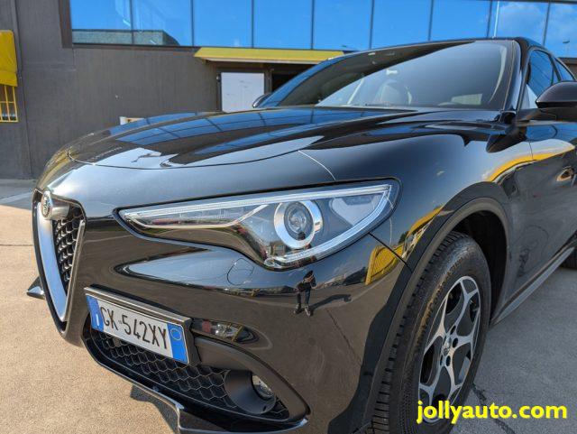 ALFA ROMEO Stelvio usata, con Controllo automatico clima
