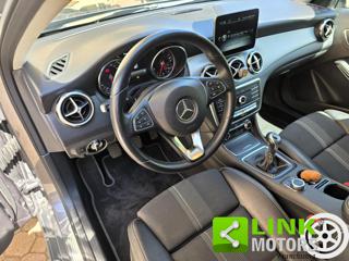 MERCEDES-BENZ GLA 200 usata, con Airbag posteriore