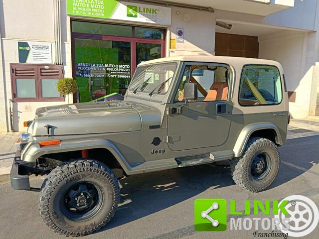 JEEP Wrangler usata, con Autoradio