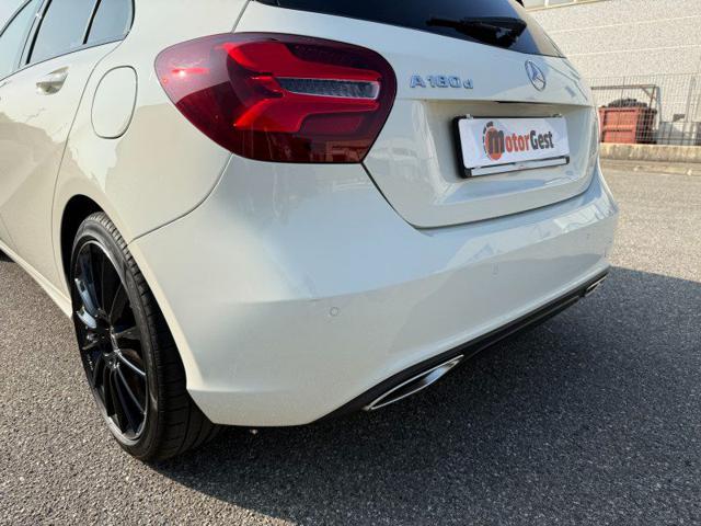 MERCEDES-BENZ A 180 usata, con Sensori di parcheggio posteriori