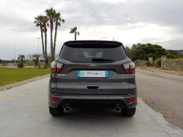 FORD Kuga usata, con Autoradio