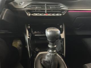 PEUGEOT 2008 usata 12