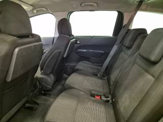 PEUGEOT 5008 usata, con Airbag testa