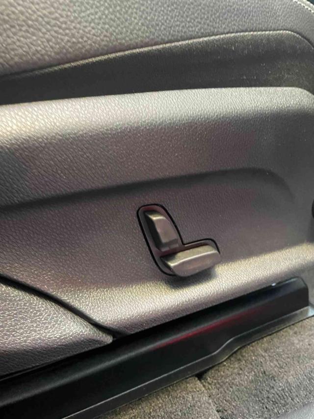 MERCEDES-BENZ GLC 250 usata, con Controllo automatico clima
