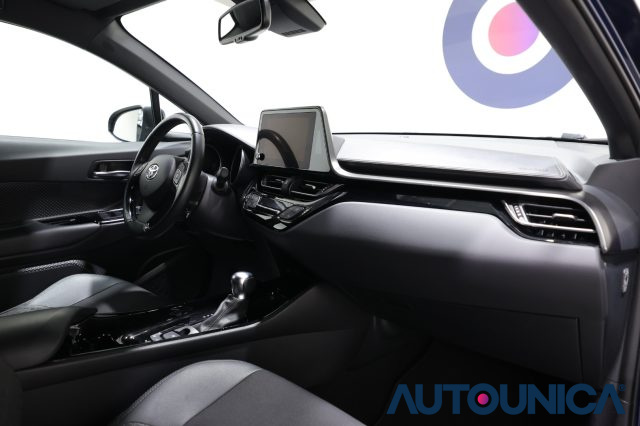 TOYOTA C-HR usata 48