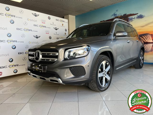 MERCEDES-BENZ GLB 180 usata, con Sensori di parcheggio posteriori