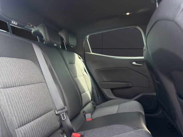 RENAULT Clio usata, con Controllo vocale