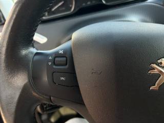 PEUGEOT 208 usata, con Sensore di pioggia