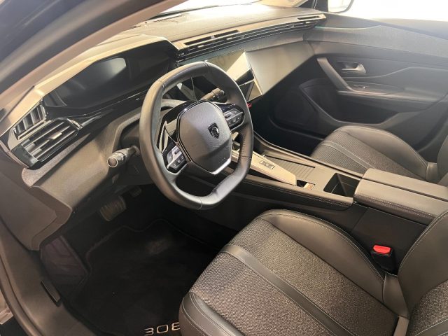 PEUGEOT 308 usata, con Alzacristalli elettrici