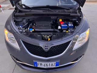 LANCIA Ypsilon usata 24