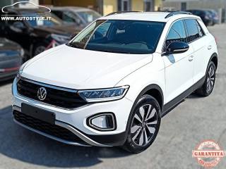 VOLKSWAGEN T-Roc usata 30