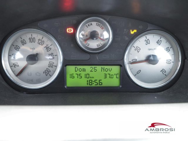 LANCIA Ypsilon usata 12