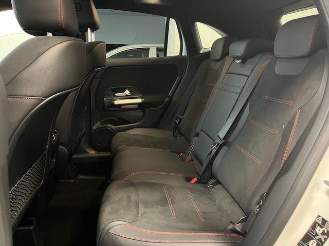 MERCEDES-BENZ GLA 200 usata, con Autoradio