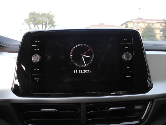 VOLKSWAGEN T-Roc usata, con Sedile posteriore sdoppiato