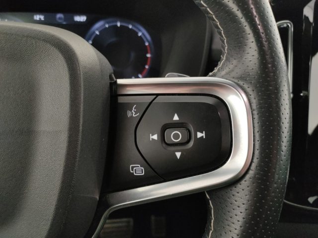 VOLVO XC40 usata, con Portellone posteriore elettrico