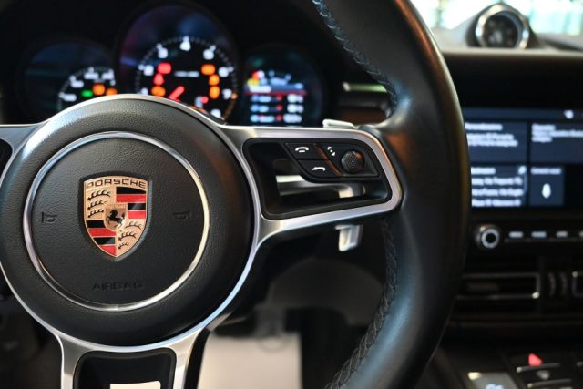 PORSCHE Macan usata 44