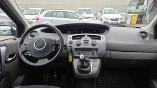RENAULT Grand Scenic usata, con Controllo trazione