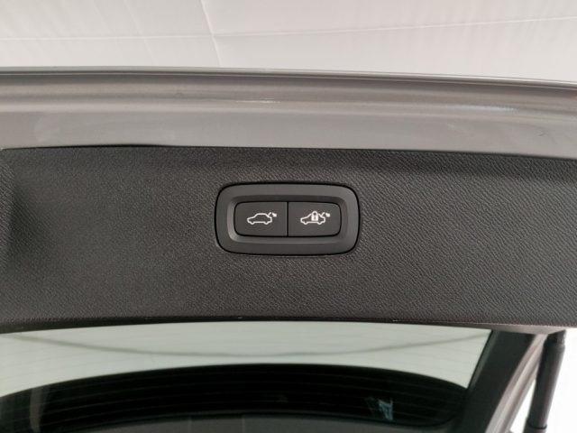 VOLVO XC90 usata, con Cerchi in lega