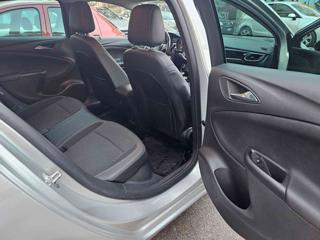 OPEL Astra usata, con Cruise Control