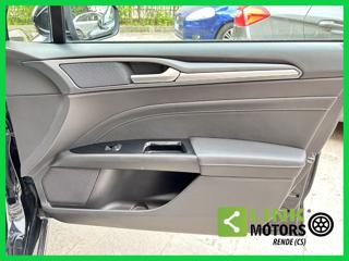FORD Mondeo usata, con Sensori di parcheggio posteriori