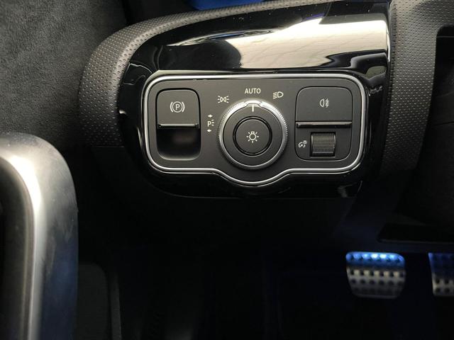 MERCEDES-BENZ A 200 usata, con Fendinebbia