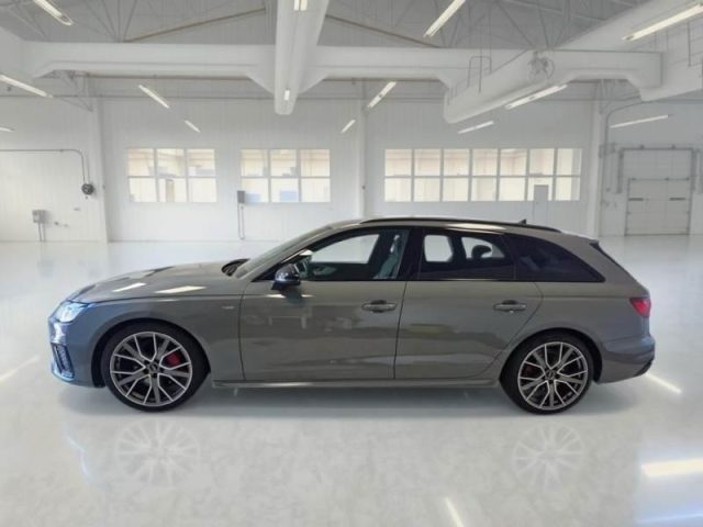 AUDI A4 usata, con Airbag laterali