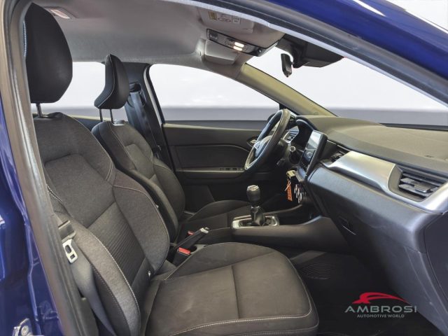 RENAULT Captur usata 9
