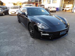 PORSCHE Panamera usata, con Autoradio