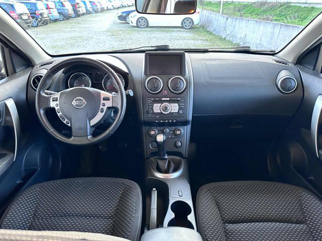 NISSAN Qashqai+2 usata 44