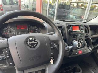 OPEL Movano usata, con Bracciolo