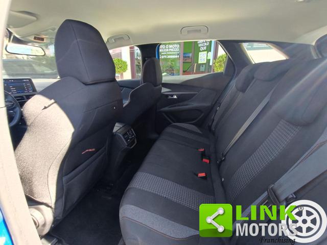 PEUGEOT 3008 usata, con Fendinebbia