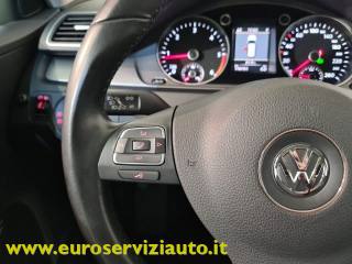 VOLKSWAGEN Passat usata 24