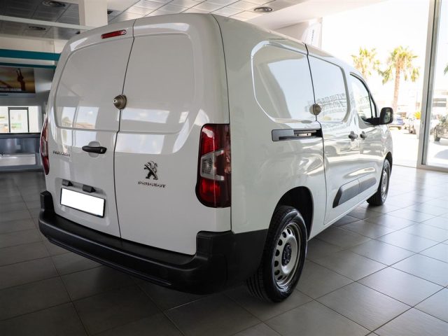 PEUGEOT Partner usata, con Boardcomputer
