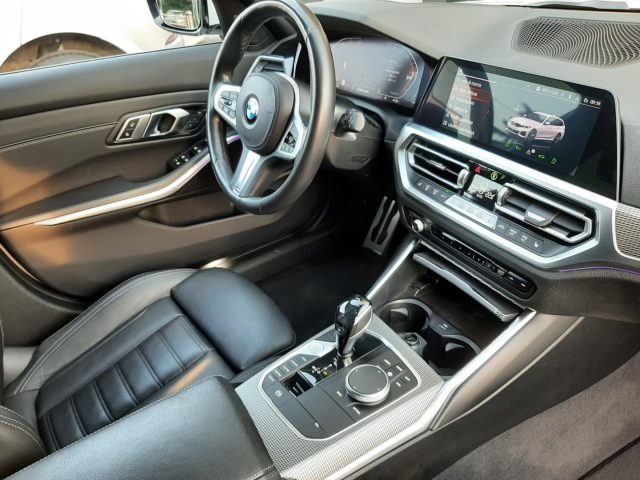 BMW 320 usata, con Controllo automatico clima