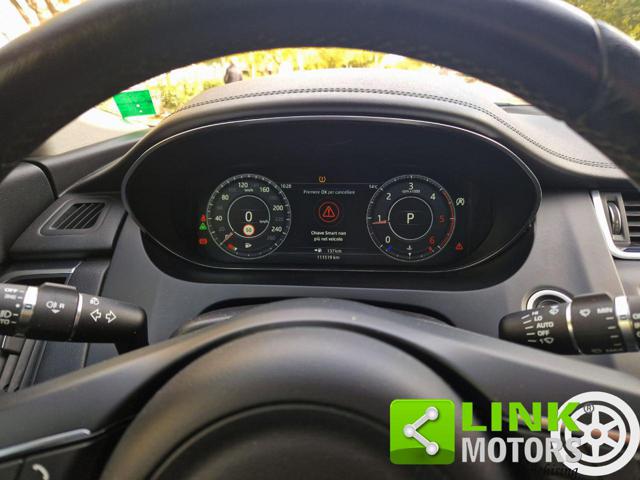 JAGUAR E-Pace usata, con Volante multifunzione