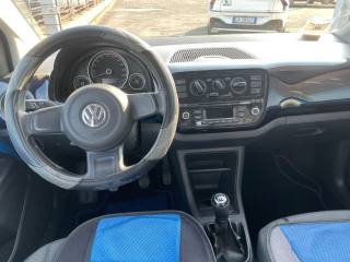 VOLKSWAGEN up! usata, con ESP