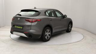 ALFA ROMEO Stelvio usata, con Alzacristalli elettrici